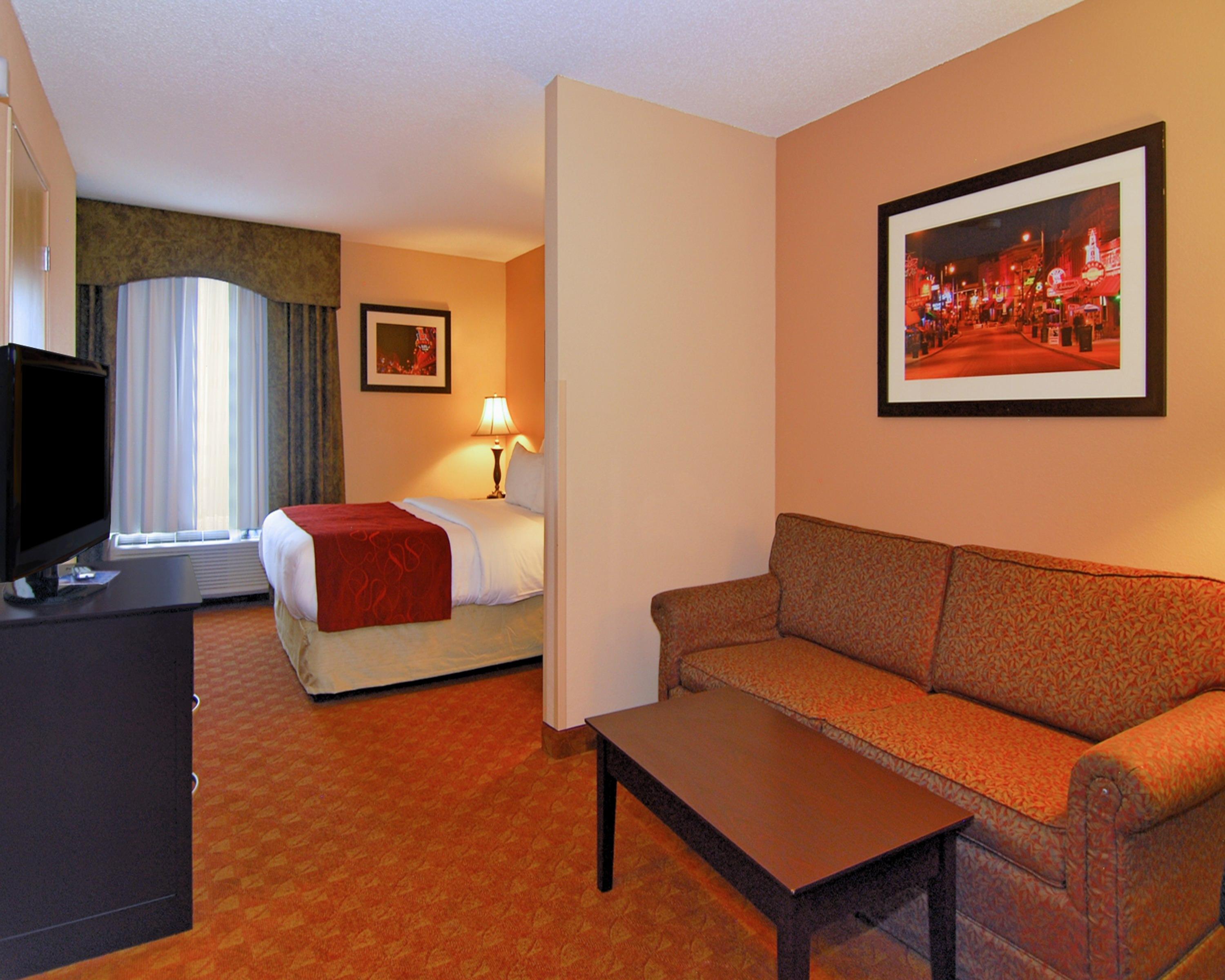 La Quinta Inn & Suites By Wyndham Memphis I-240 Ngoại thất bức ảnh