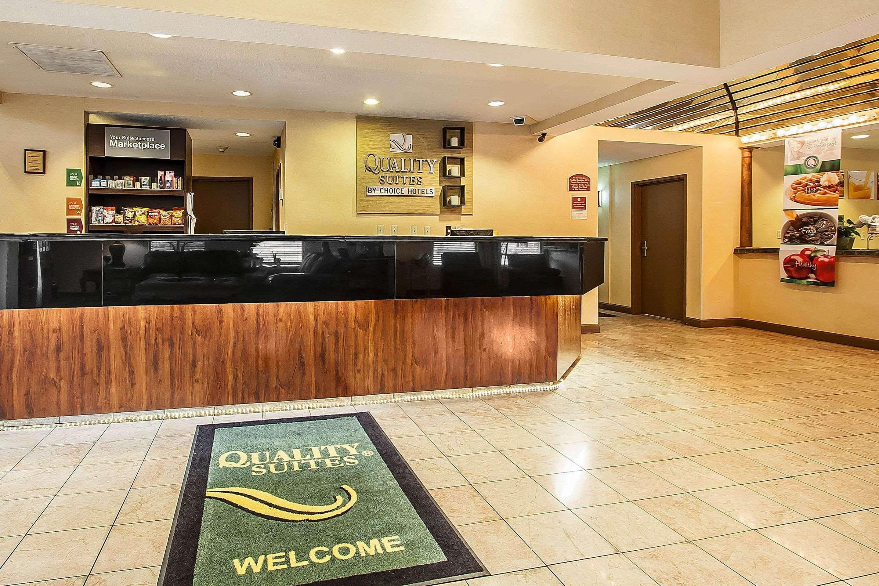 La Quinta Inn & Suites By Wyndham Memphis I-240 Ngoại thất bức ảnh