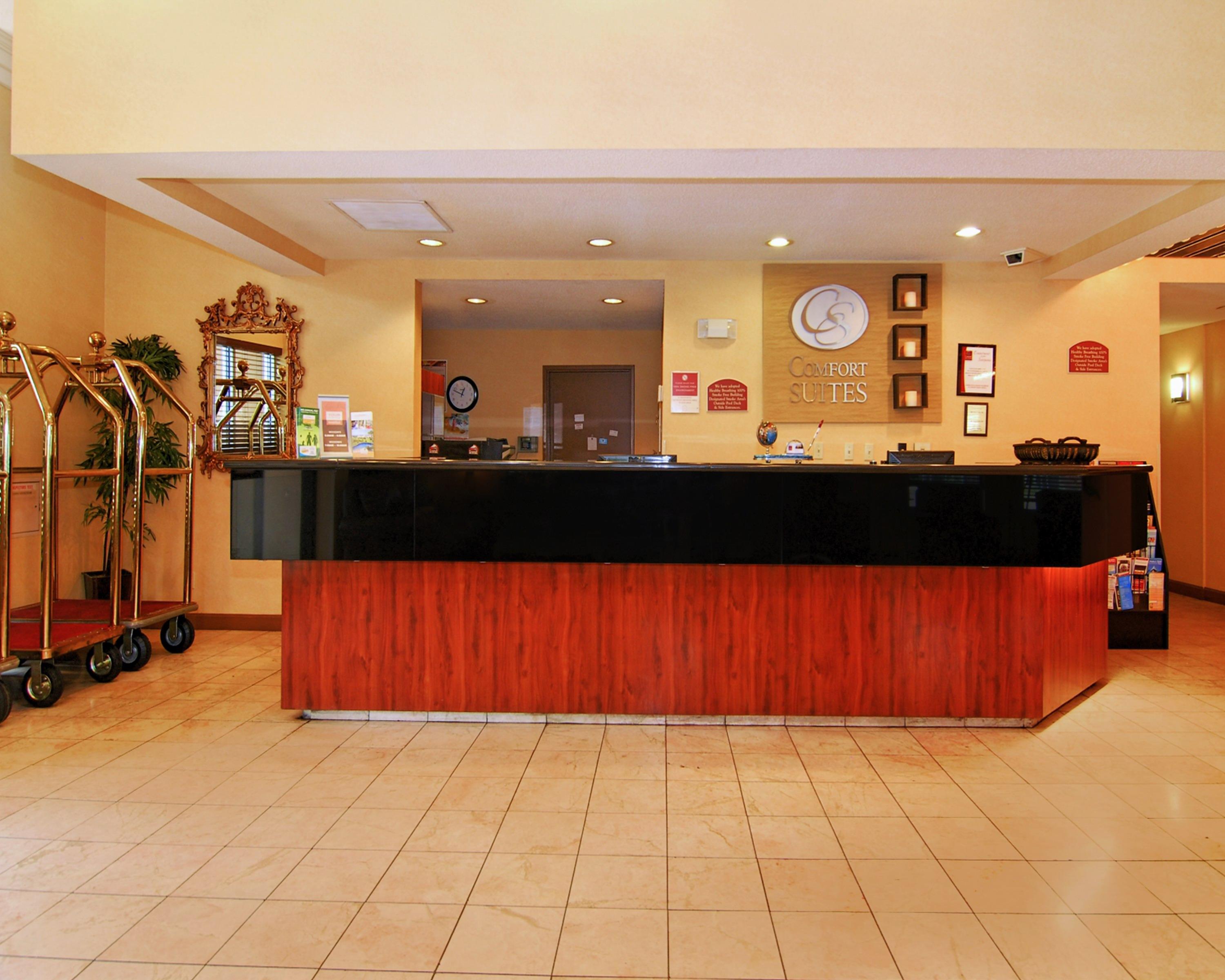 La Quinta Inn & Suites By Wyndham Memphis I-240 Ngoại thất bức ảnh